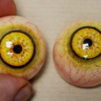 Thumbnail_Making_Resin_and_Epoxy_Eyes_-_Part_1